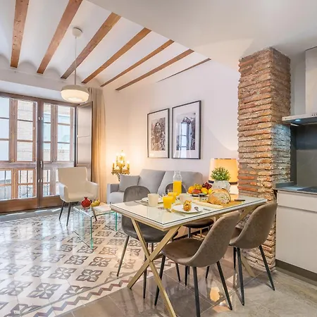 Home4U San Isidro B Apartment *