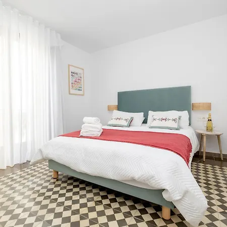 Home4U San Isidro B Apartment *