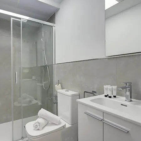Home4U San Isidro B Apartment *